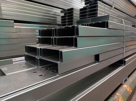 Xà Gồ  Thép Chữ C Đen - Mạ Kẽm