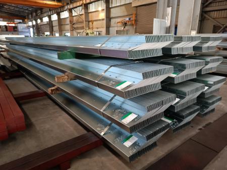 Xà Gồ  Thép Chữ Z Đen - Mạ Kẽm